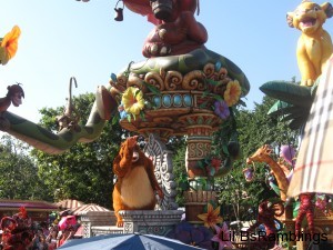 Monkey characters from Tarzan on a jungle float